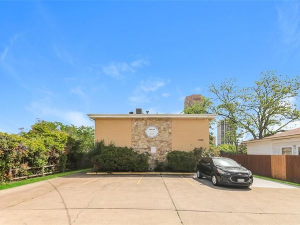 1400 N Austin Street, Denton, TX 76201