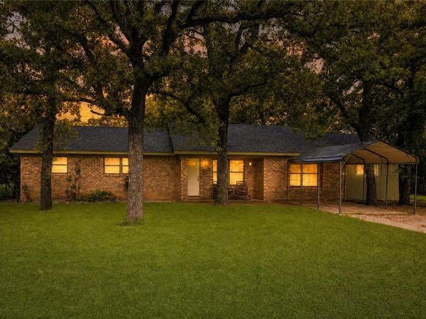 116 La Estada Drive, Weatherford, TX 76088