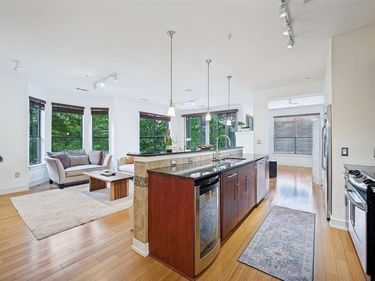 4333 Gilbert Avenue, Unit 219, Dallas, TX 75219