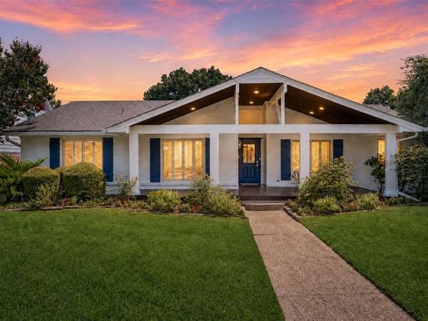 9946 Vistadale Drive, Dallas, TX 75238