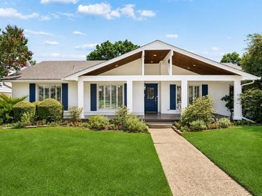 9946 Vistadale Drive, Dallas, TX 75238