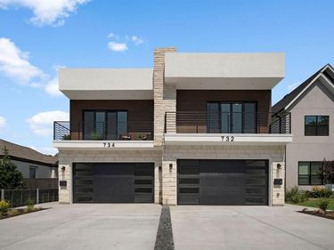 732 Cedar Hill Avenue, Dallas, TX 75208