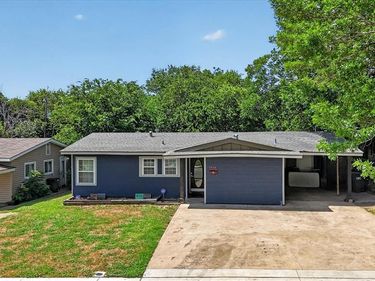 1516 Jasper Street, Fort Worth, TX 76106