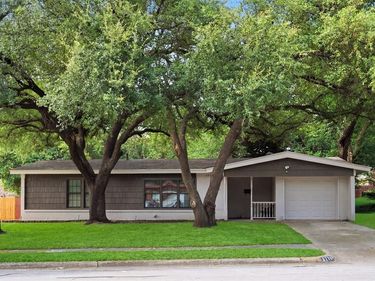 6220 Franwood Terrace, Fort Worth, TX 76112