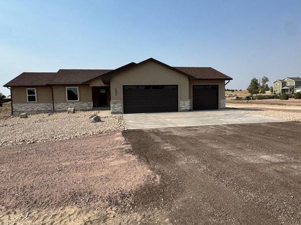 2094 W Woodstock Pl, Pueblo West, CO 81007