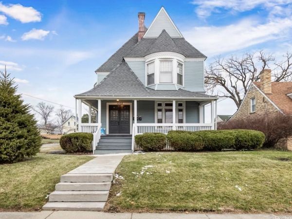 1105 Morton Avenue , Elgin, IL 60120