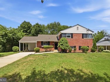 5907 CAMBERLY AVENUE, SPRINGFIELD, VA 22150