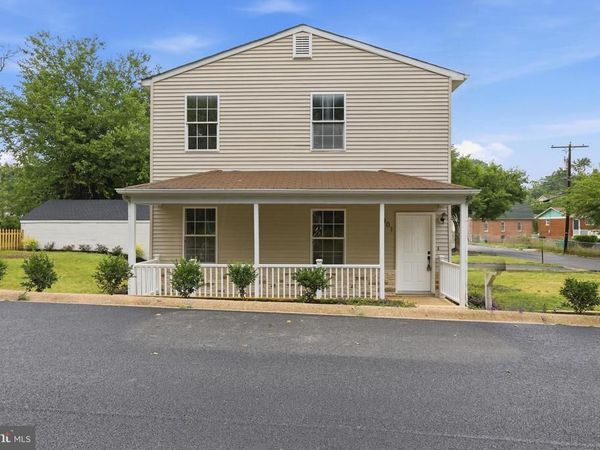 901 NOVA AVENUE, CAPITOL HEIGHTS, MD 20743