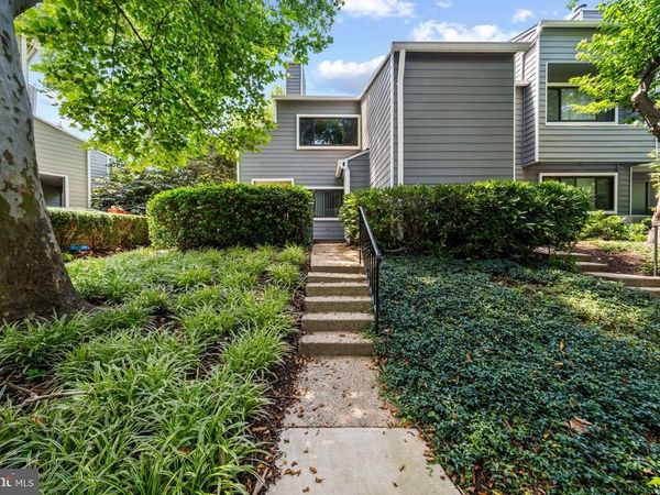 1904 A VILLARIDGE DRIVE, RESTON, VA 20191