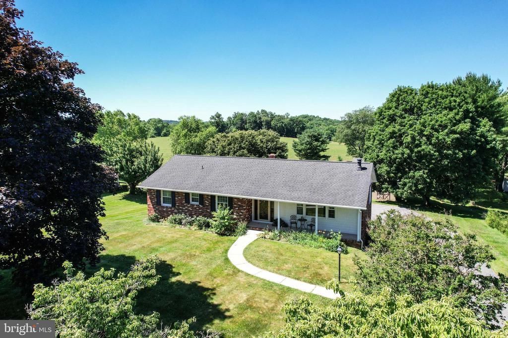 2409 DEER PARK ROAD , FINKSBURG, MD 21048