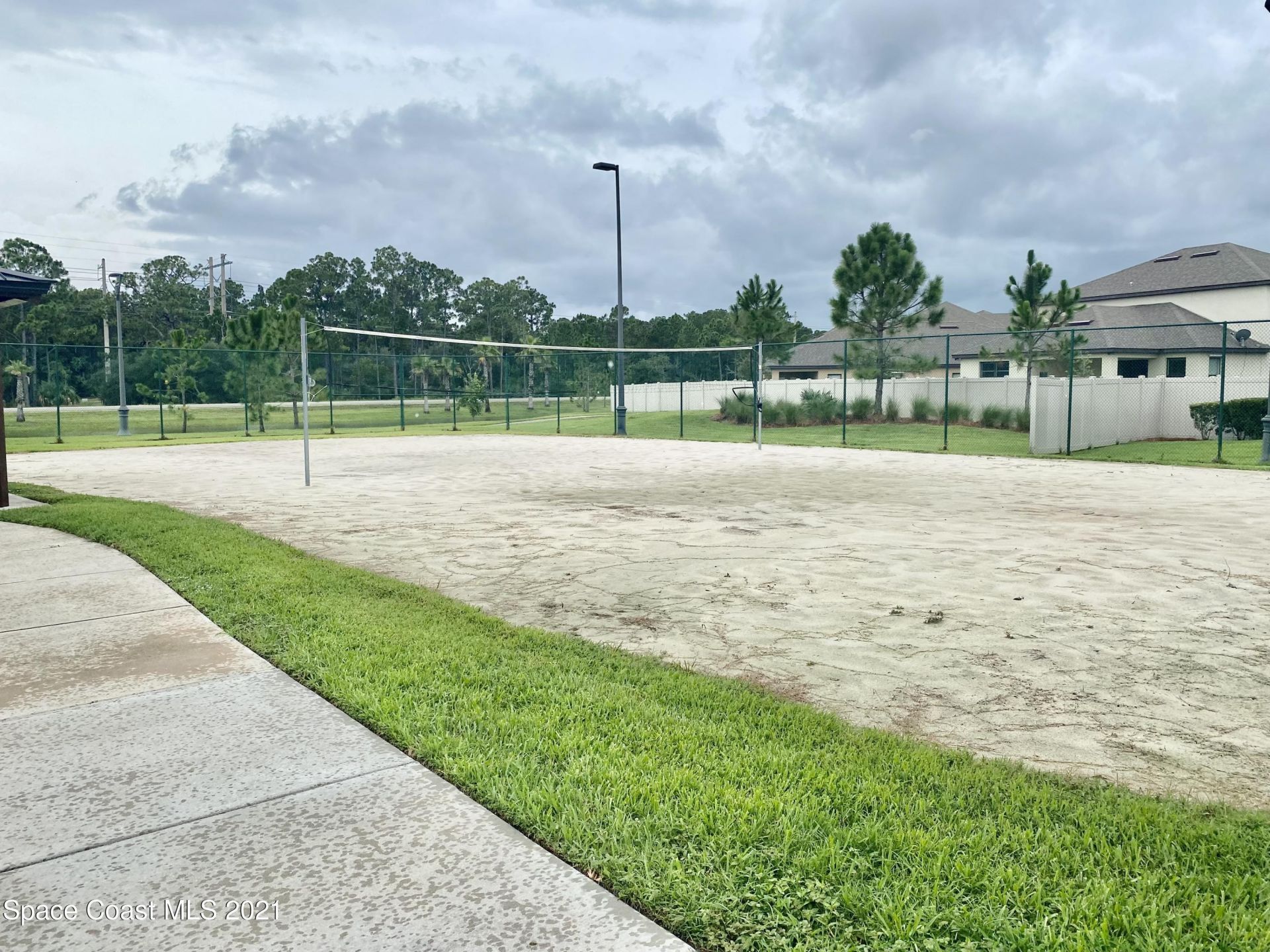 760 Fiddleleaf Circle, Melbourne, FL 32904 Photo