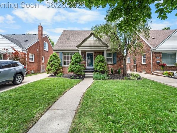 2604 Venice Street, Dearborn, Mi 48124