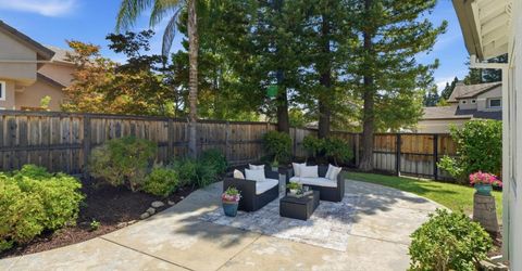 282 Thorndike Way, Folsom, CA 95630 Photo