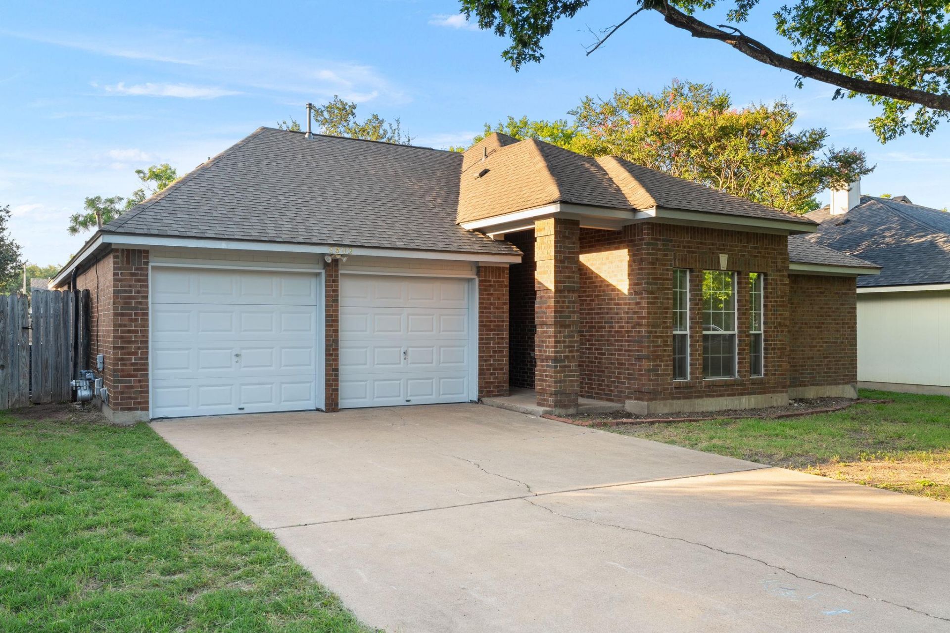 2802 Alexander Dr, Leander, TX 78641 Main Photo
