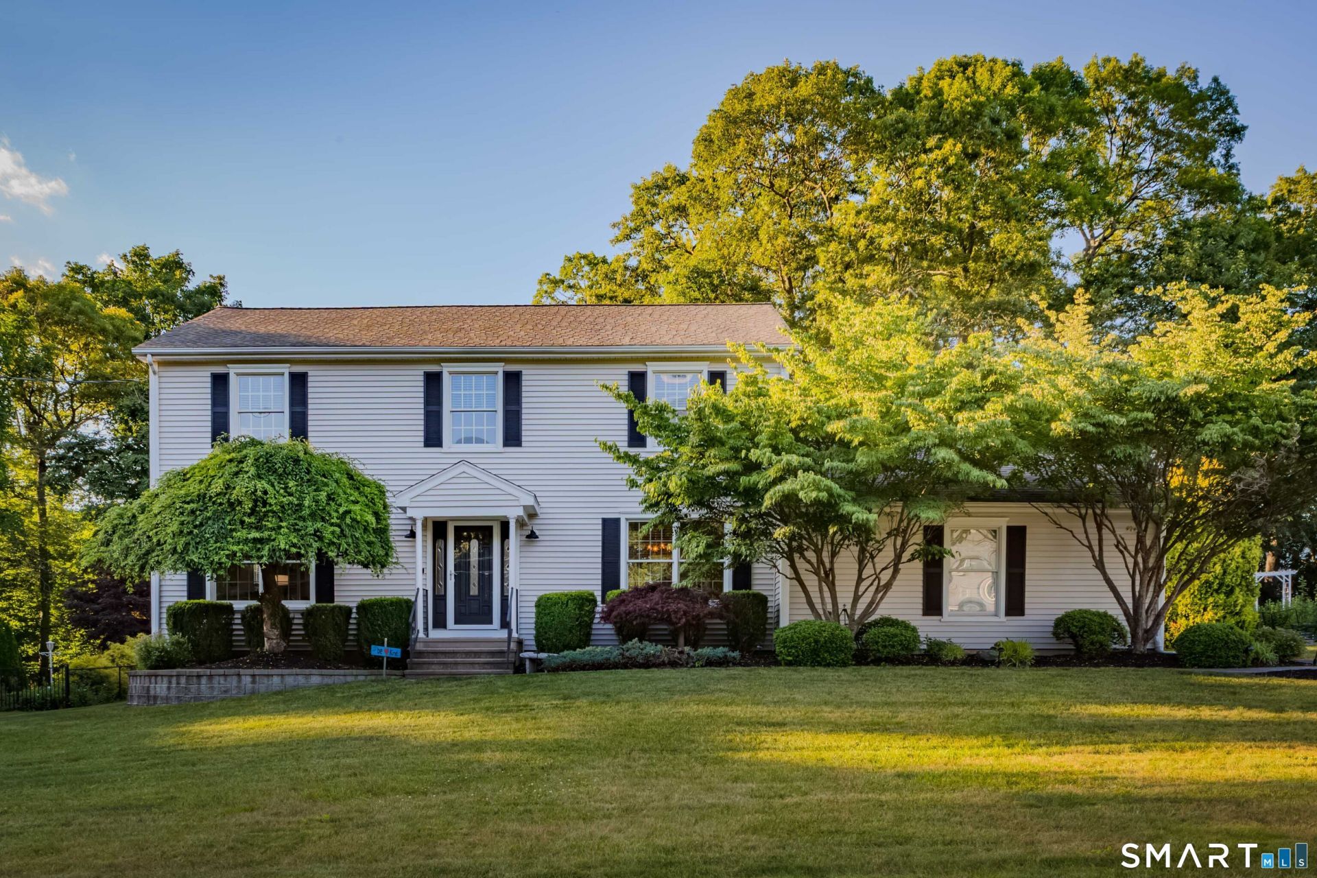 30 Crested Ridge, Stratford, CT 06614 Main Photo