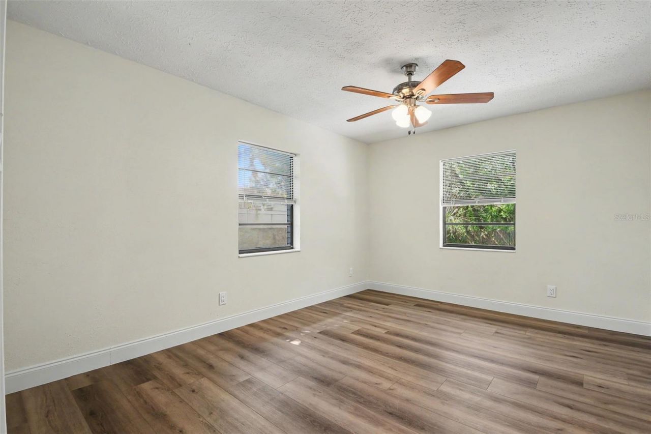 5305 E 127th Avenue , Tampa, FL 33617 Photo