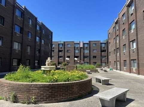 Main Photo
