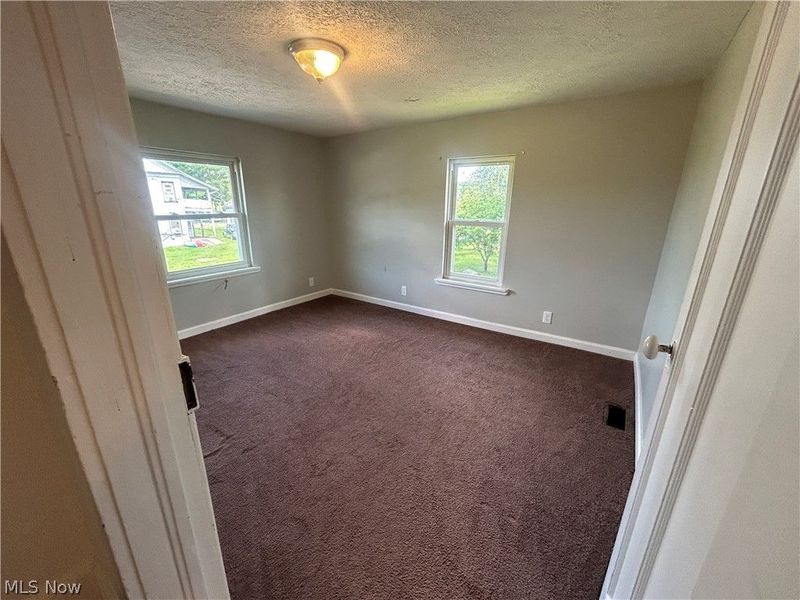 110 Greene Street, Newport, OH 45768 Photo 12