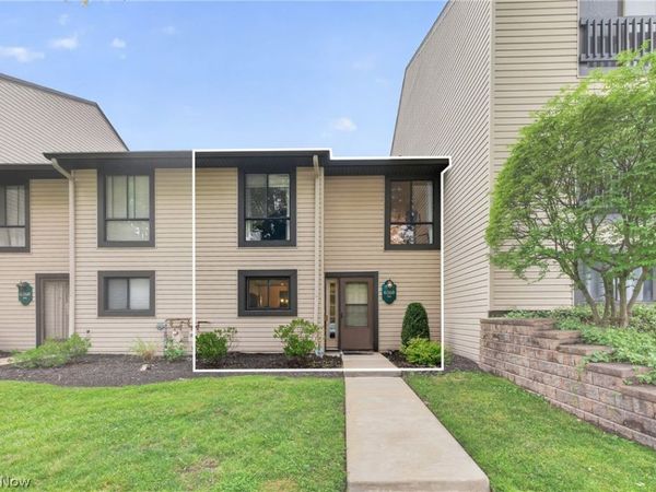 6260 Greenwood Parkway , Unit 202, Northfield, OH 44067