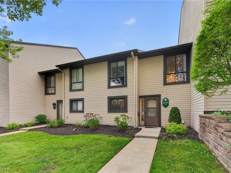 6260 Greenwood Parkway, Unit 202, Northfield, OH 44067 Photo 2