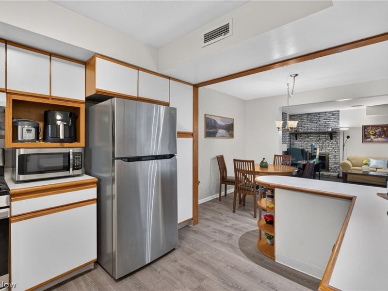 6260 Greenwood Parkway, Unit 202, Northfield, OH 44067 Photo 3
