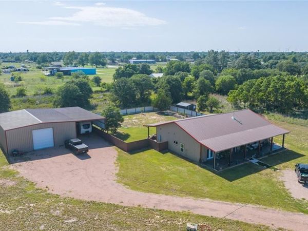 200 Pleasant Lane, Clyde, TX 79510