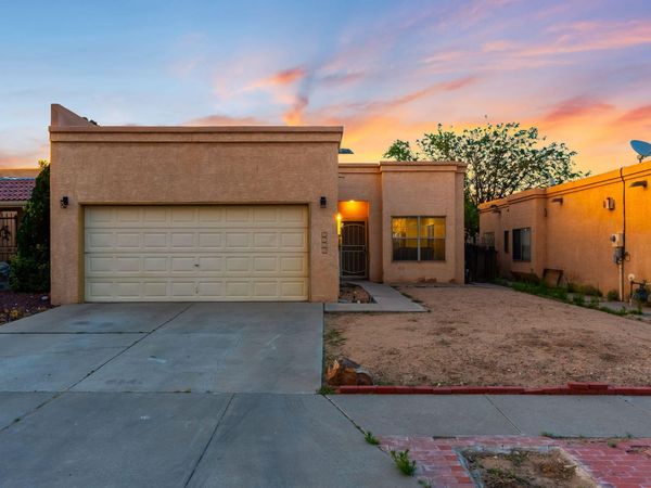 7323 Niquel Place NW, Albuquerque, NM 87120