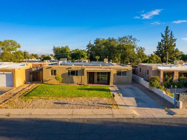 2629 E Christine Street NE, Albuquerque, NM 87112