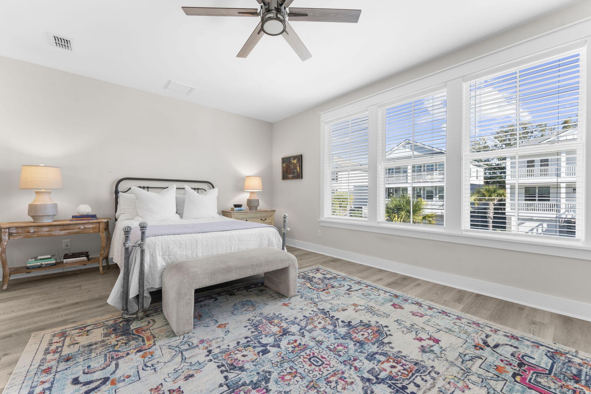 1613 Farmers Way Photo 16