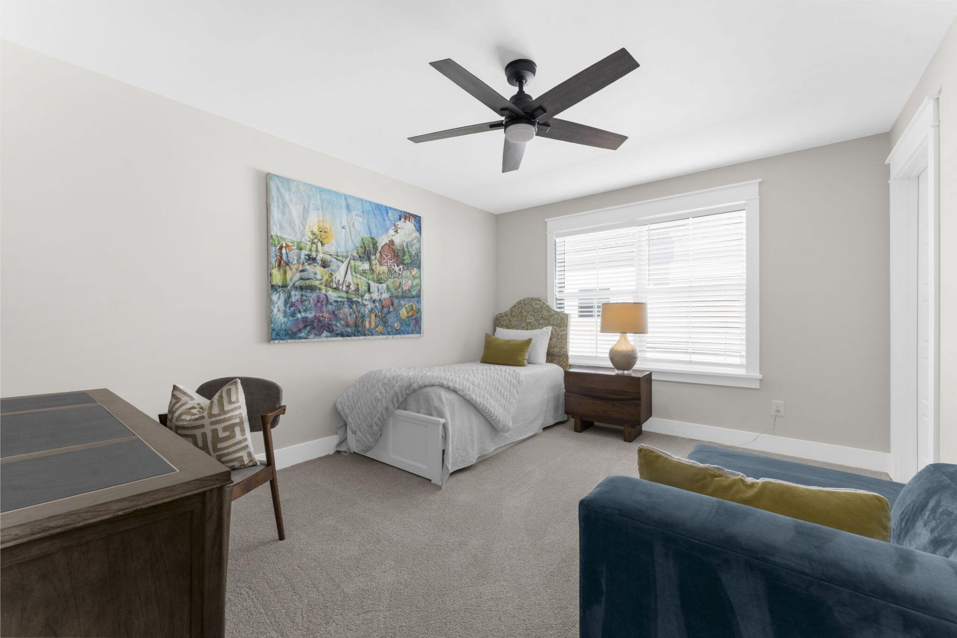 1613 Farmers Way Photo 29
