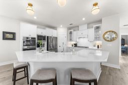 1613 Farmers Way photo 4