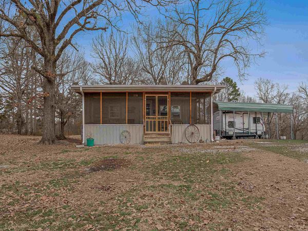 929 W River Road , Strawberry, AR 72469