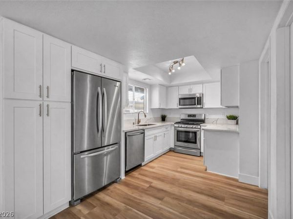 3844 Fitzpatrick Drive, Las Vegas, NV 89115