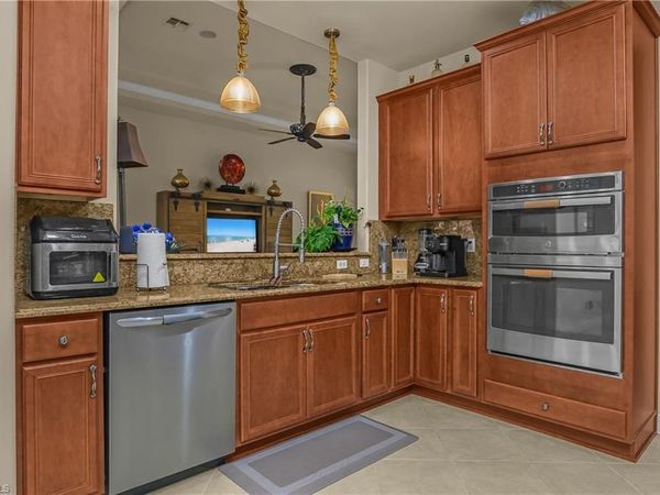 19748 Maddelena CIR, ESTERO, FL 33967