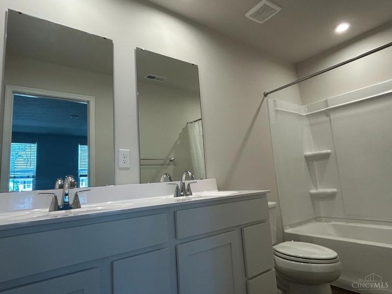 6250 Sophie Mai Circle, Morrow, OH 45152 Photo 14