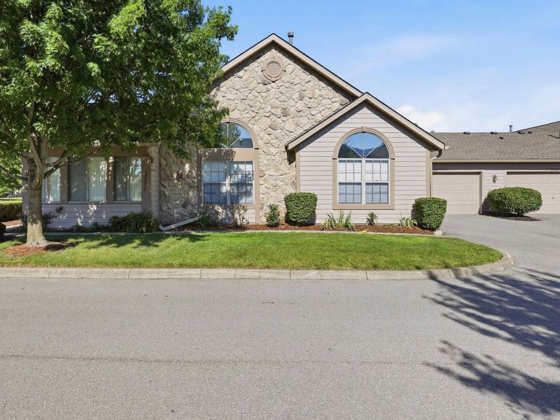 3592 Stoneway Point , Powell, OH 43065 Photo 4