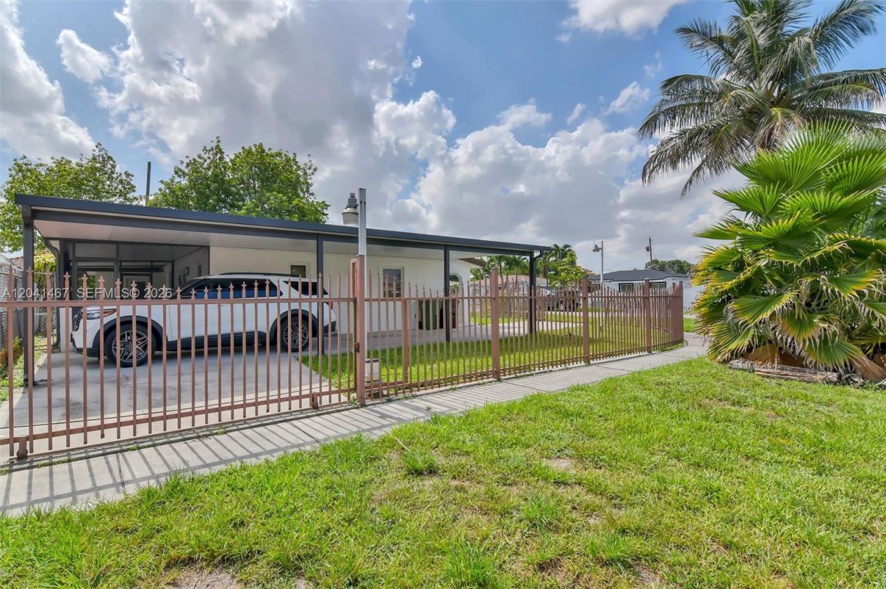 241 W 48th St, Hialeah, FL 33012 Photo