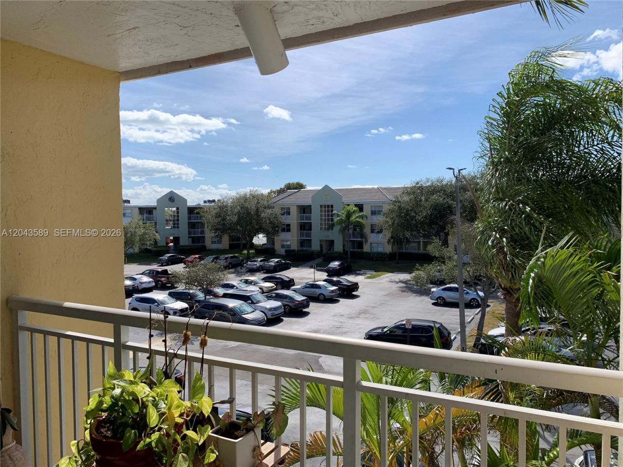 8660 SW 212th St , Unit 305, Cutler Bay, FL 33189 Photo
