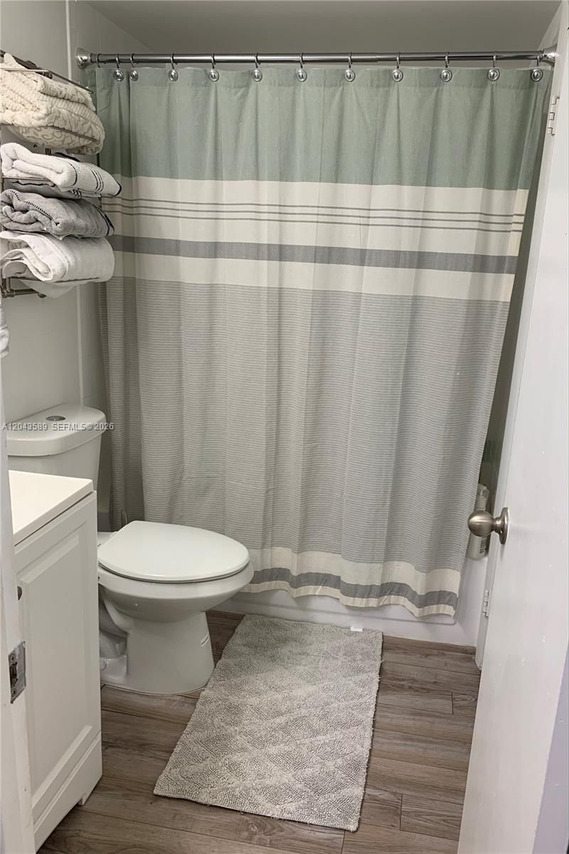 8660 SW 212th St , Unit 305, Cutler Bay, FL 33189 Photo