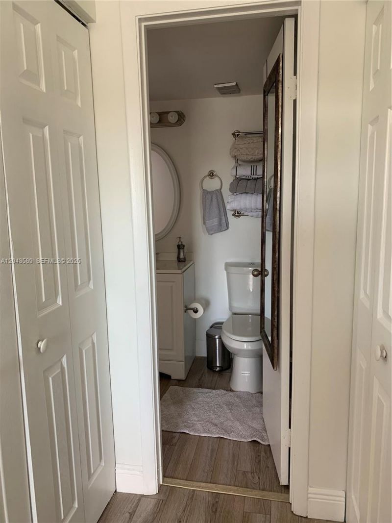8660 SW 212th St , Unit 305, Cutler Bay, FL 33189 Photo