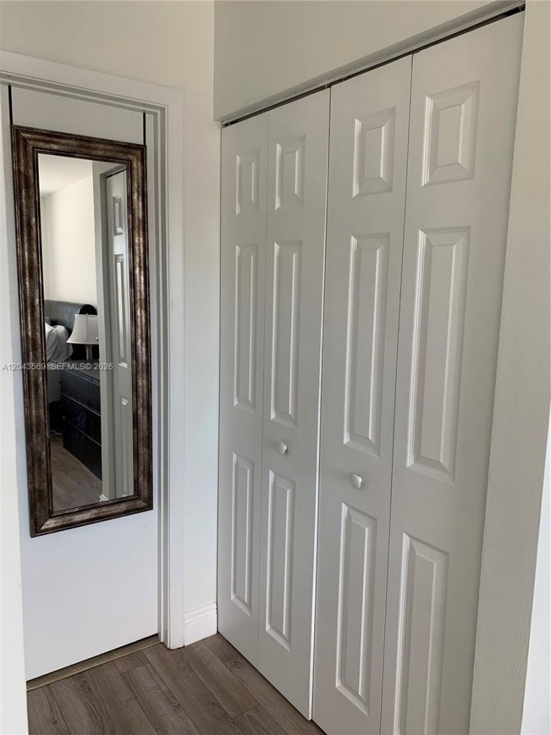 8660 SW 212th St , Unit 305, Cutler Bay, FL 33189 Photo