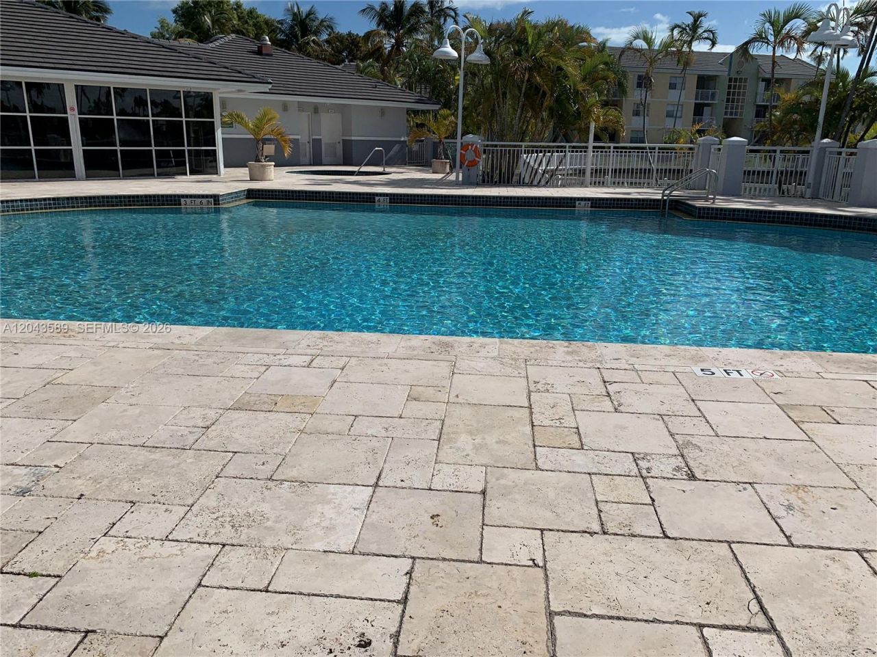 8660 SW 212th St , Unit 305, Cutler Bay, FL 33189 Photo