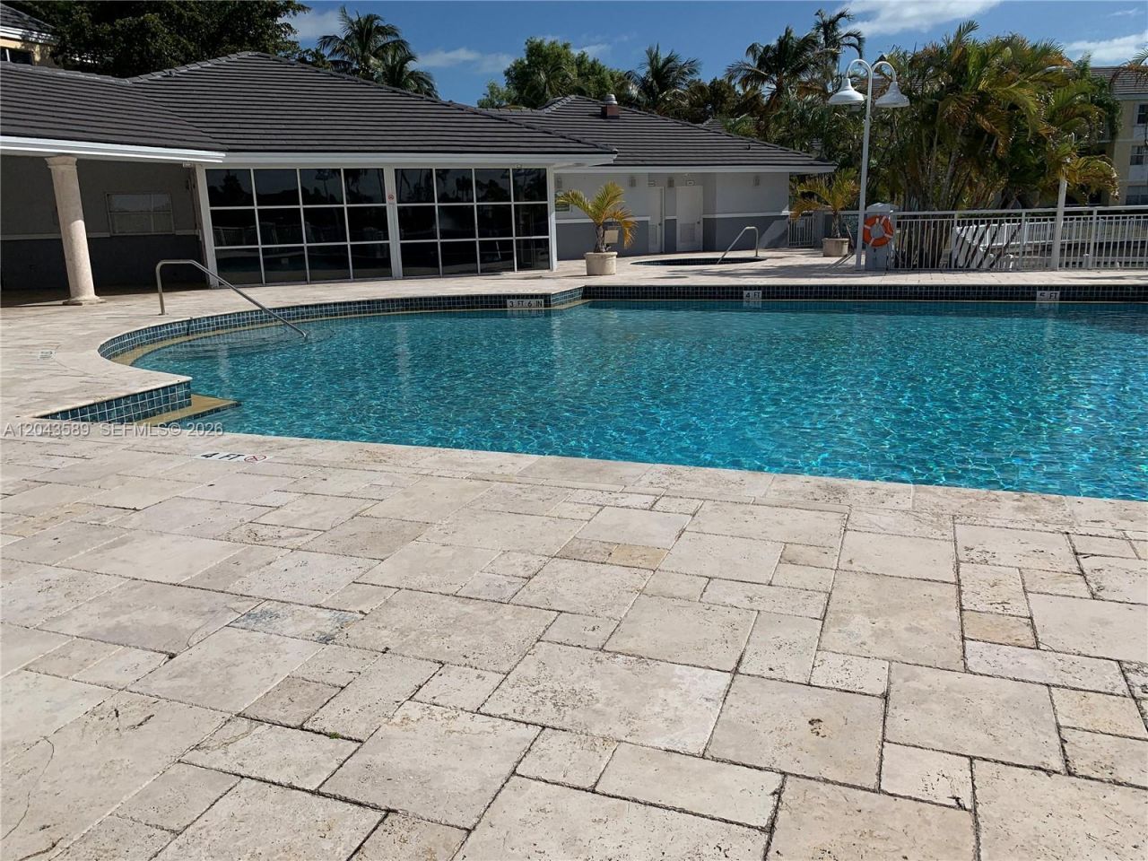 8660 SW 212th St , Unit 305, Cutler Bay, FL 33189 Photo
