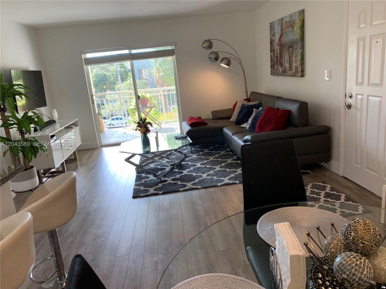 8660 SW 212th St , Unit 305, Cutler Bay, FL 33189 Photo