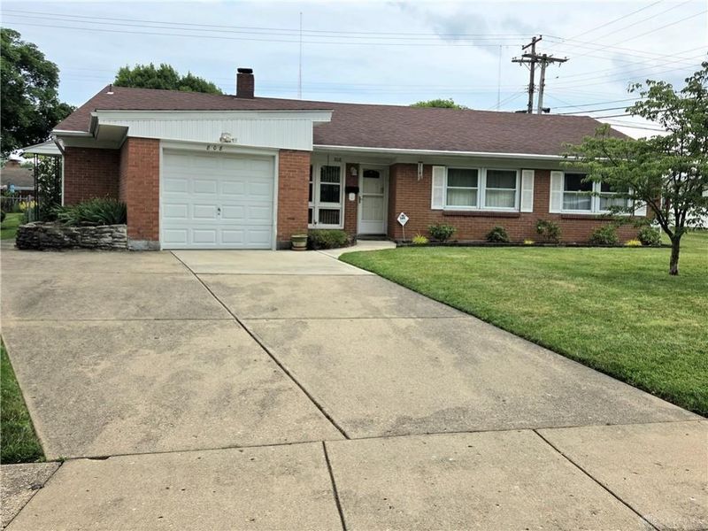 808 Hollendale Drive, Kettering, OH 45429 Photo 1