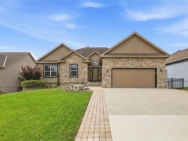 1821 E 128th Street, Kansas City, MO 64145