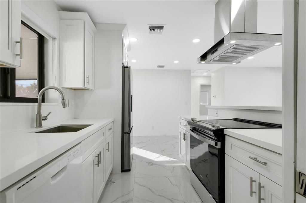 6374 SW 2nd Street, Margate, FL 33068 Photo