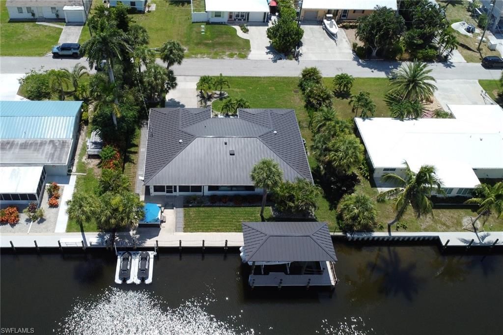 16340 Buccaneer St, Bokeelia, FL 33922 Photo