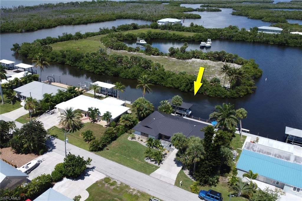 16340 Buccaneer St, Bokeelia, FL 33922 Photo