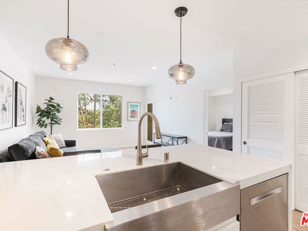 13200 Pacific Promenade, Unit 210, Playa Vista, CA 90094